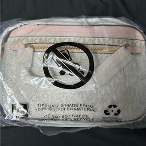 Brand new Michael Kors Crossbody